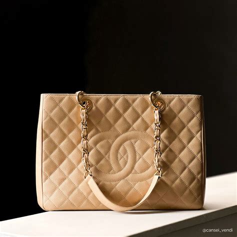 como saber se a bolsa da chanel é original|farfetch chanel pre owned.